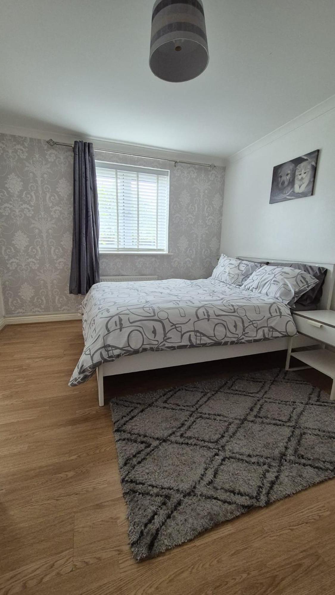 Spacious Ground Floor 2 Bedroom 2 Bathroom Flat In Hatfield Near Hertfordshire University Private Car Park Sleeps 5-6 Exterior foto